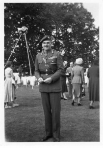 Gen. Urquhart Herdenking Airborne Kerkhof